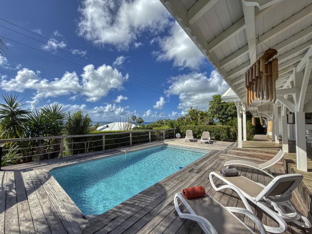 6.Location Villa piscine vue mer Sainte Anne Guadeloupe_Piscine vue mer